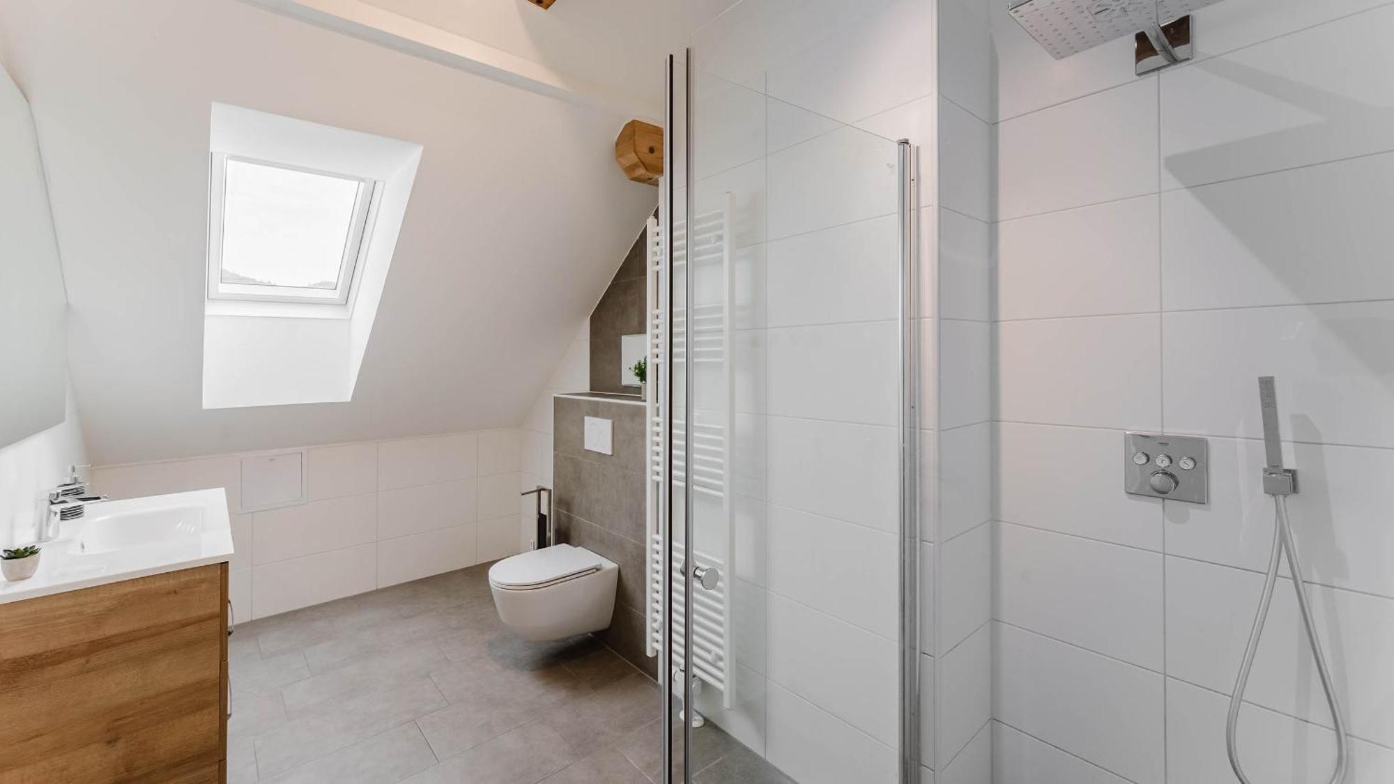 Moderne Ferienwohnung Mit Bergblick Бад Гойзерн Екстериор снимка