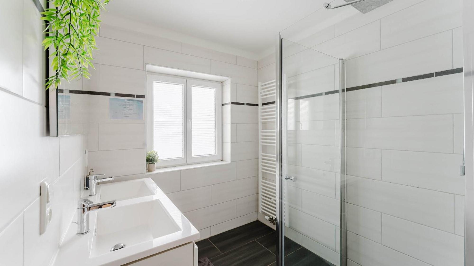 Moderne Ferienwohnung Mit Bergblick Бад Гойзерн Екстериор снимка